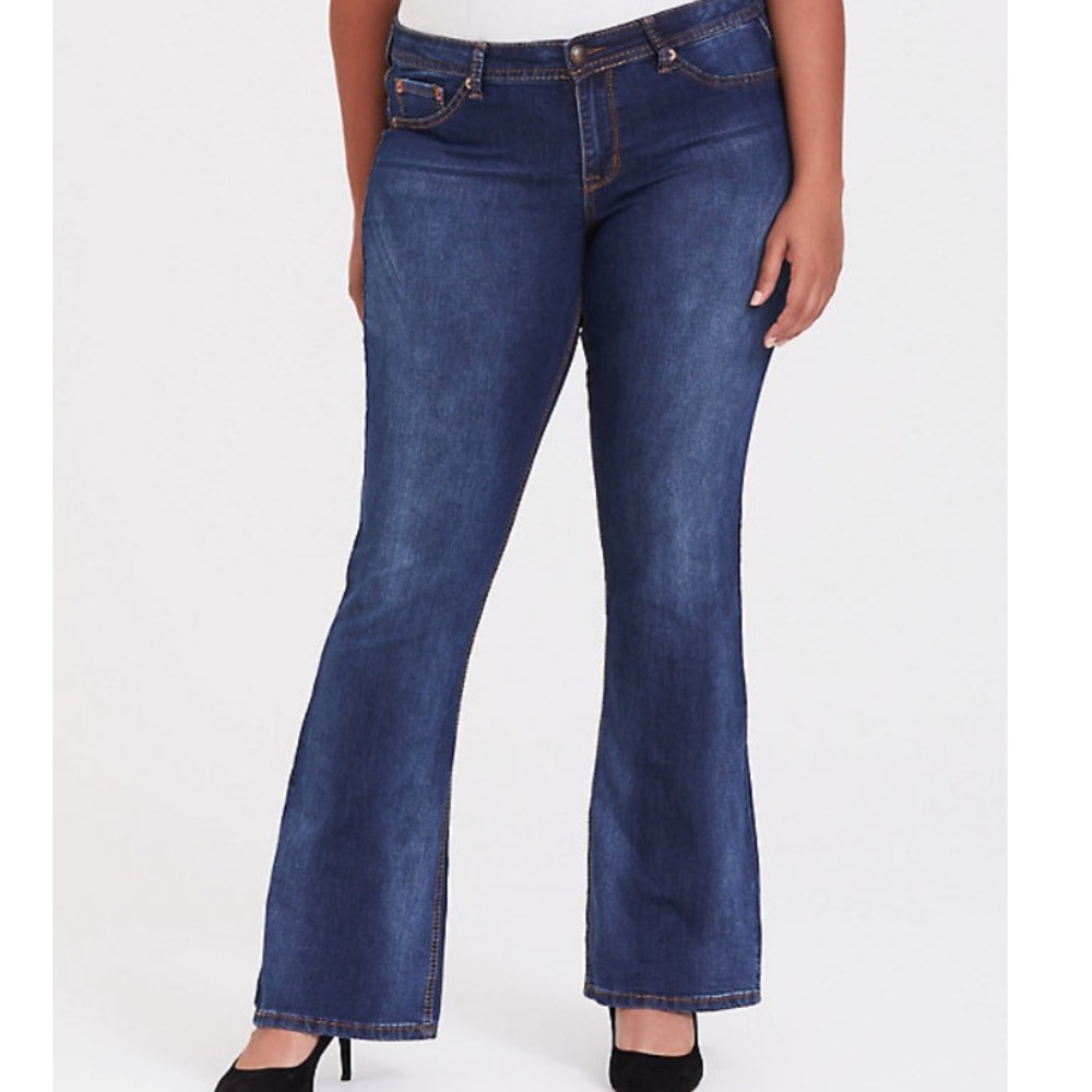 Torrid Slim Boot jeans size 14 dark wash